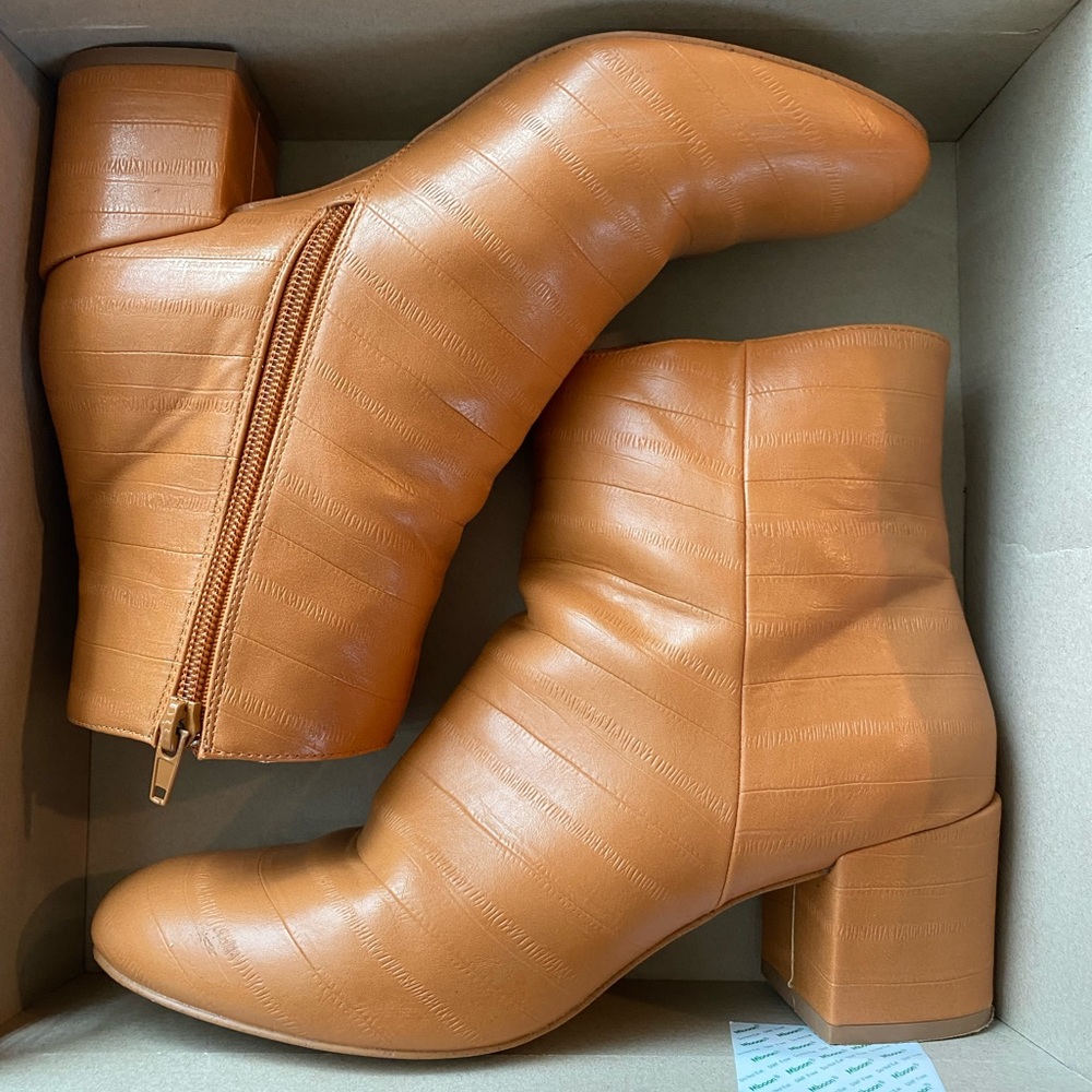 Ankle Boot- new! Never used